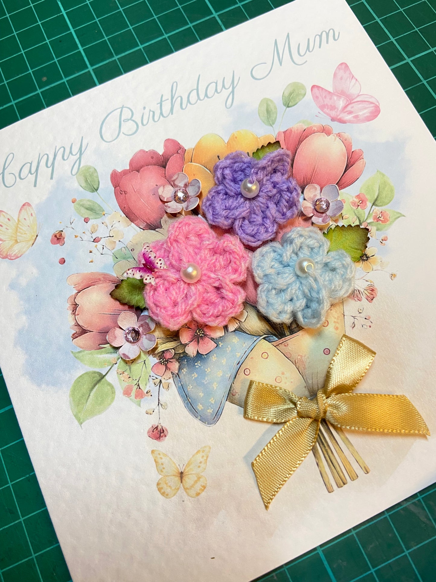 Handmade Crochet Flower Birthday Card for Mum – Unique Keepsake Birthday Card